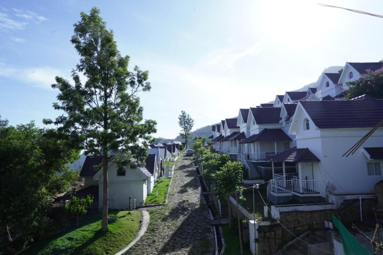 Mirth Hotels And Resorts Kanthalloor Exteriér fotografie