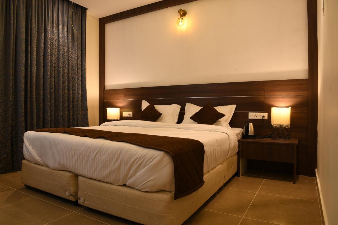 Mirth Hotels And Resorts Kanthalloor Exteriér fotografie